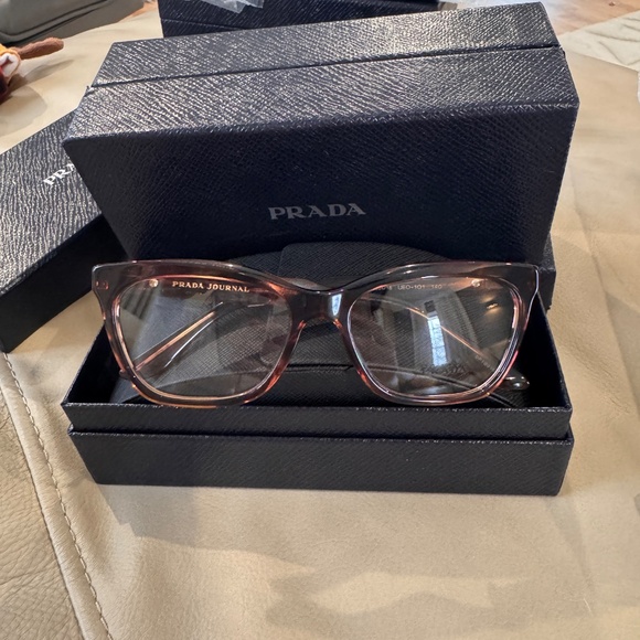 Prada eyeglasses - Picture 2 of 5
